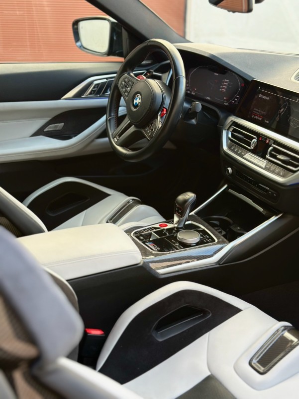 Covering Vert Mat sur cette sublime BMW M4 Compétition G82 à Montpellier