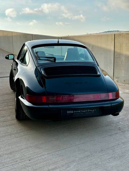 porsche 911 964 carrera 4 arrière