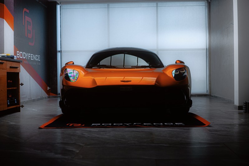 Film de Protection PPF sur cette Aston Martin Valhalla à Montpellier et alentours
