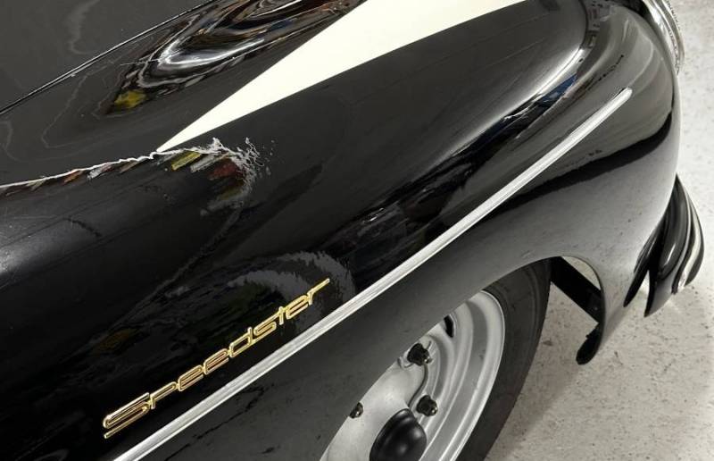 Traitement céramique sur cette légendaire Porsche 356A Speedster à Montpellier (Hérault)