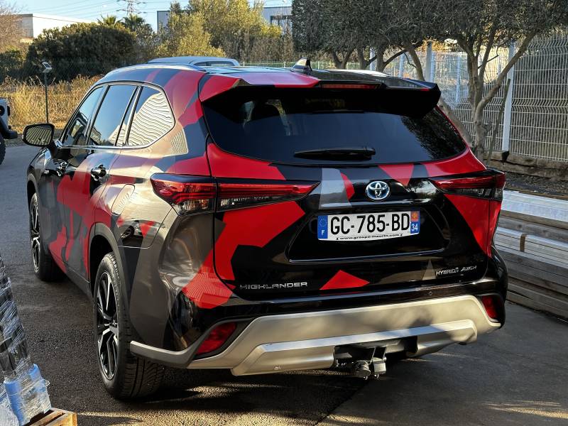 Covering personnalisé sur ce Toyota Highlander à Montpellier (Hérault)