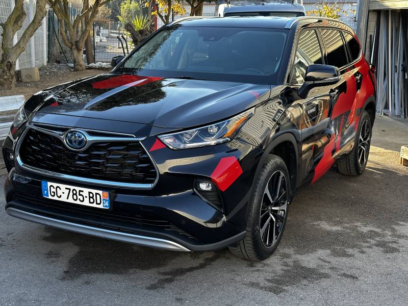 Covering personnalisé sur ce Toyota Highlander à Montpellier (Hérault)